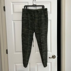 Sanctuary camouflage joggers